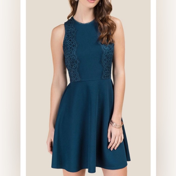 Dark blue Lulu’s dress size XS only worn once - Picture 1 of 4